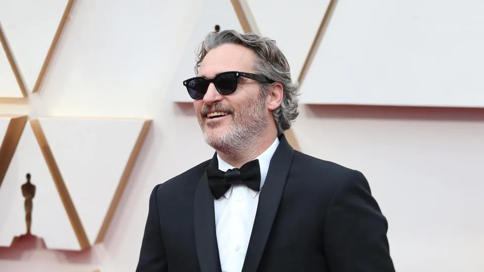 Joaquin Phoenix Biography, Wiki, Net Worth, Age, Personal Life, Career