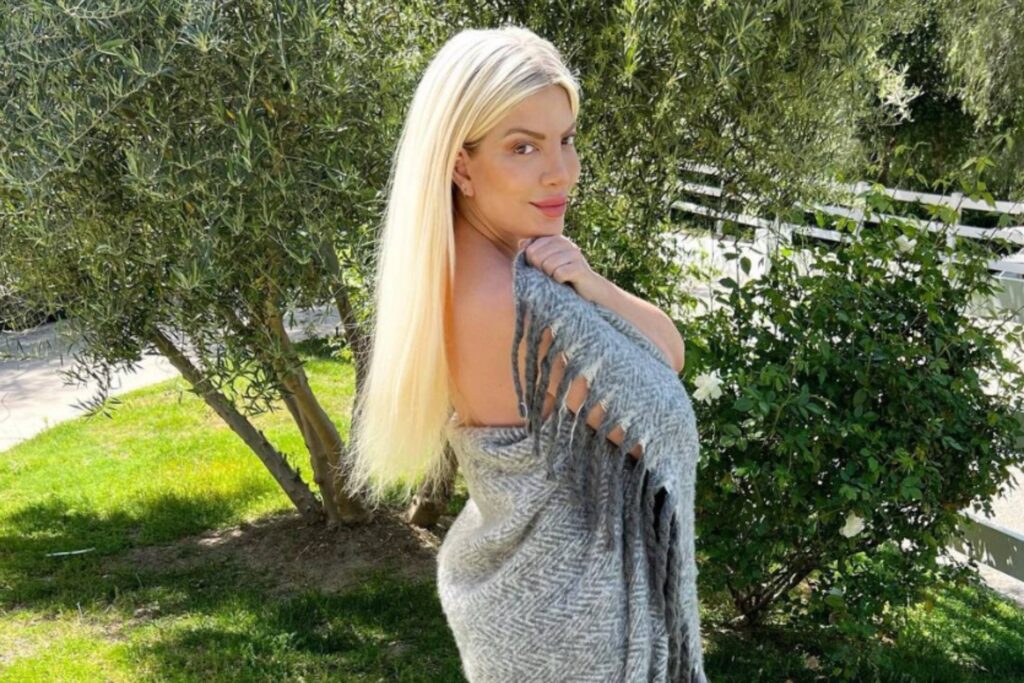 Tori Spelling Biography, Wiki, Net Worth, Height, Weight, Career, Personal Life LatestInSouth